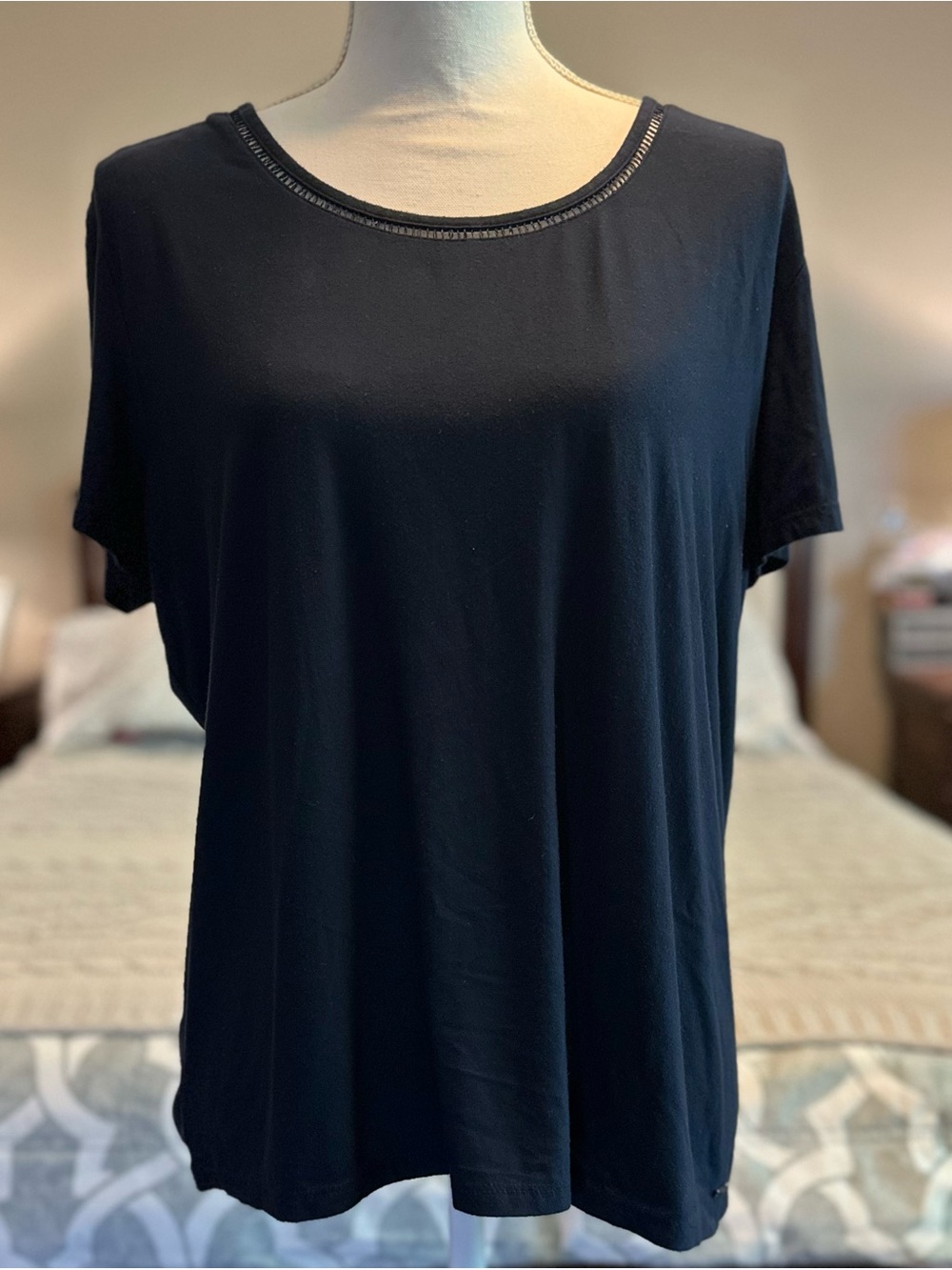 Tommy Hilfiger Navy Blue Short Sleeve Top – Size XL